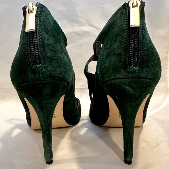 White House Black Market Suede Stilleto Shoes - Picture 3 of 5